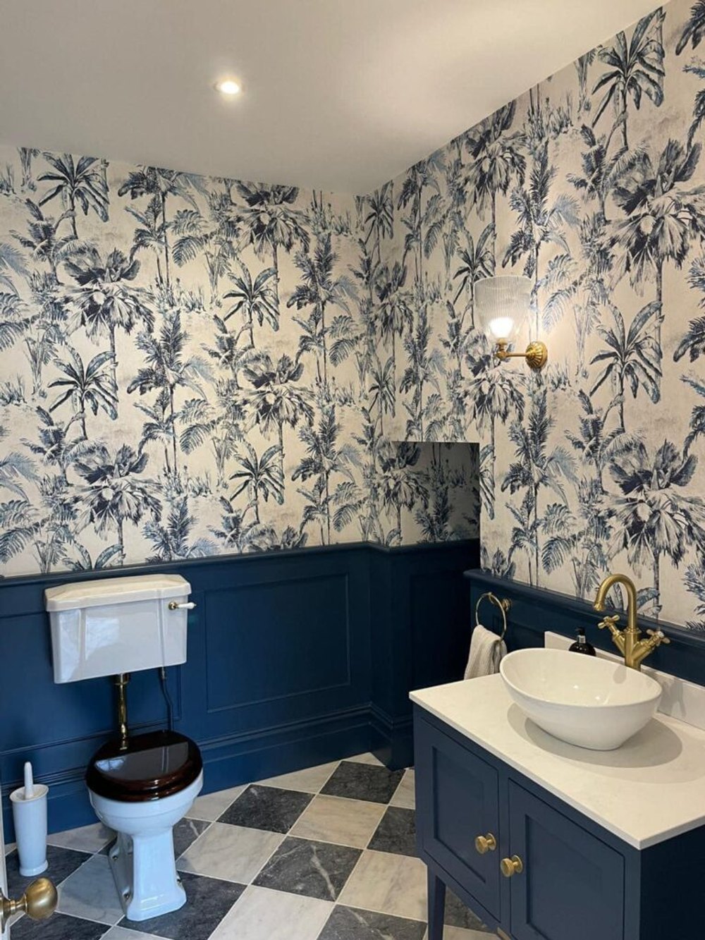 Cloakroom with botanical wallpaper and hand-painted panelling